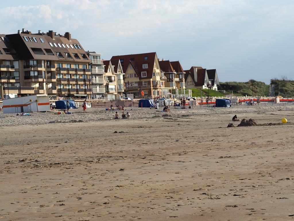 Appartement Sur La Digue - De Haan - Le Coq - Silver Beach D2 Dış mekan fotoğraf